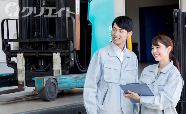 食品倉庫で仕分け作業　資格は当社負担で取れます/車通勤もOK